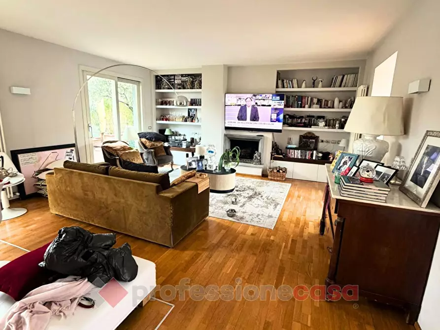 Immagine 3 di Attico in vendita  in Via delle Caravelle a Perugia