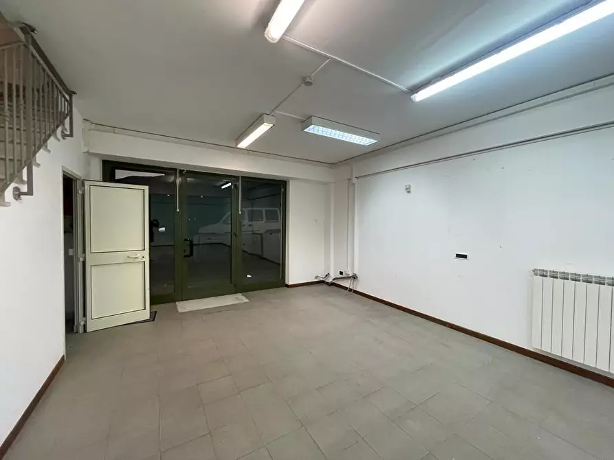 Immagine 2 di Negozio in affitto  in Via san magno, snc a Anagni