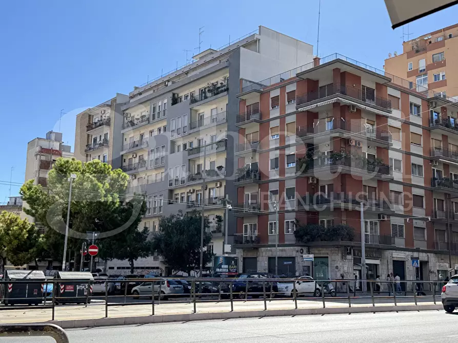 Immagine 31 di Appartamento in vendita  in Largo Ignazio Ciaia, 13 a Bari
