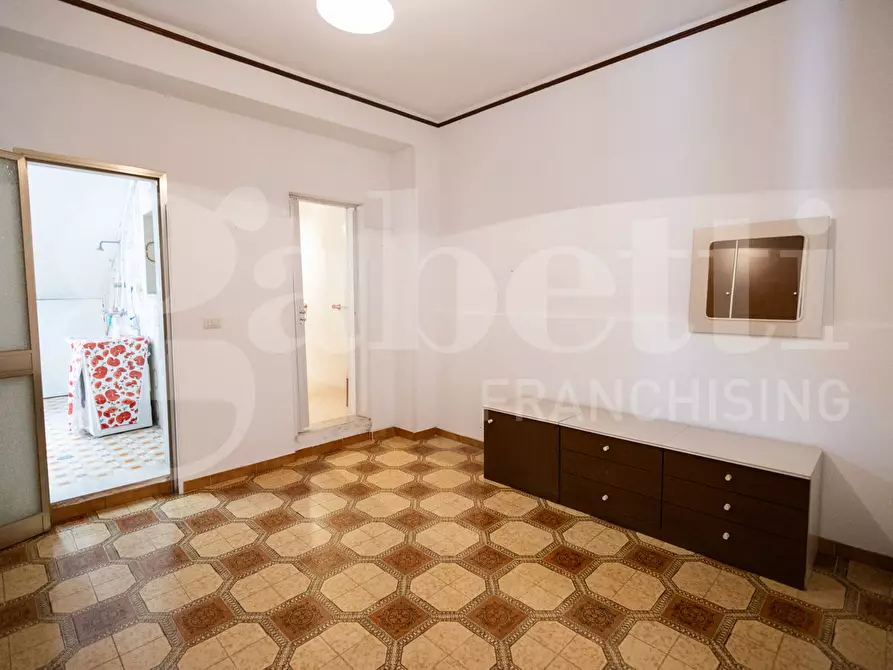 Immagine 15 di Appartamento in vendita  in Via CAUCANA, 42 a Ragusa