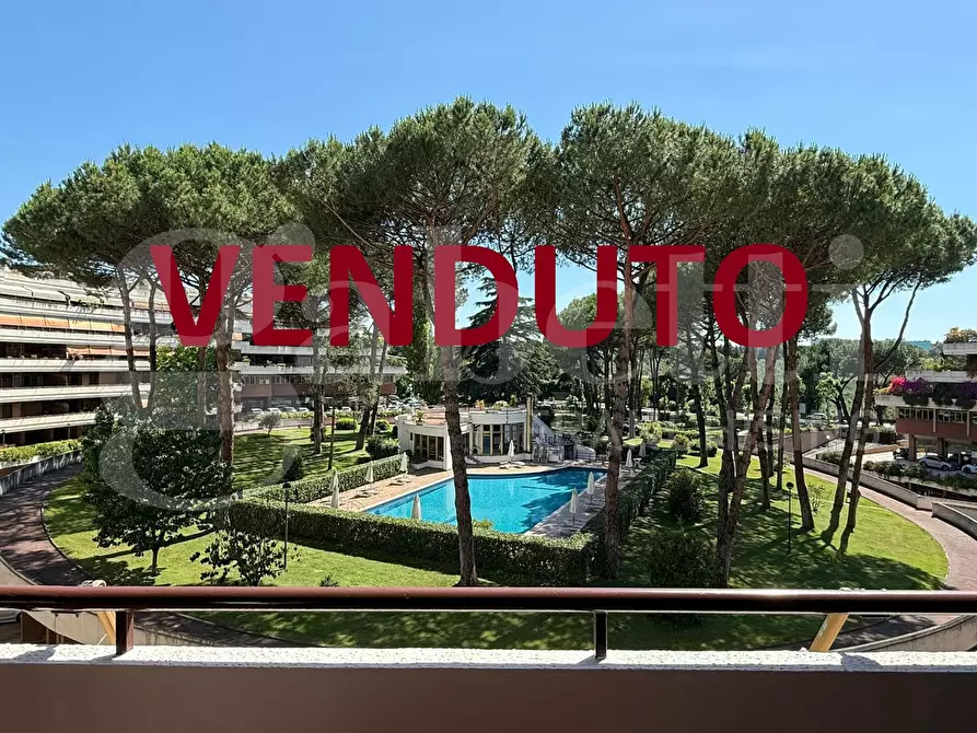 Immagine 1 di Appartamento in vendita  in Via Benozzo Gozzoli, 60 a Roma