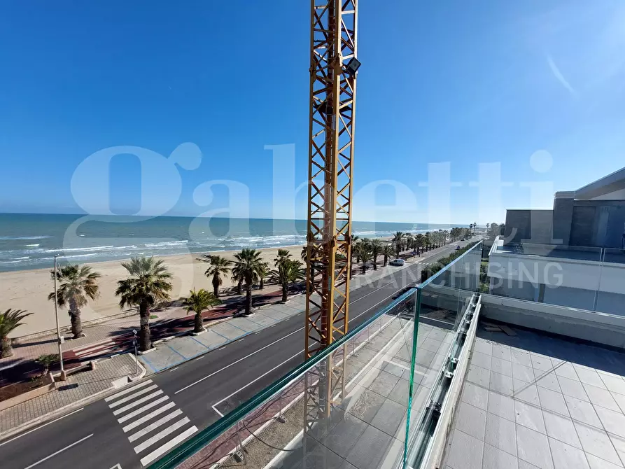 Immagine 18 di Attico in vendita  in Via Lungomare Sirena, 618 a Tortoreto