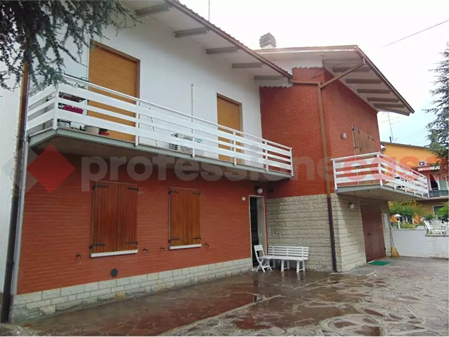 Immagine 14 di Casa bifamiliare in vendita  in Via Michelangelo Bonarroti a Scandiano