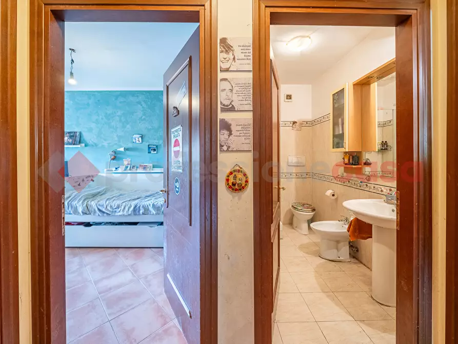 Immagine 14 di Appartamento in vendita  in Via Rodolfo Verduzio a Roma
