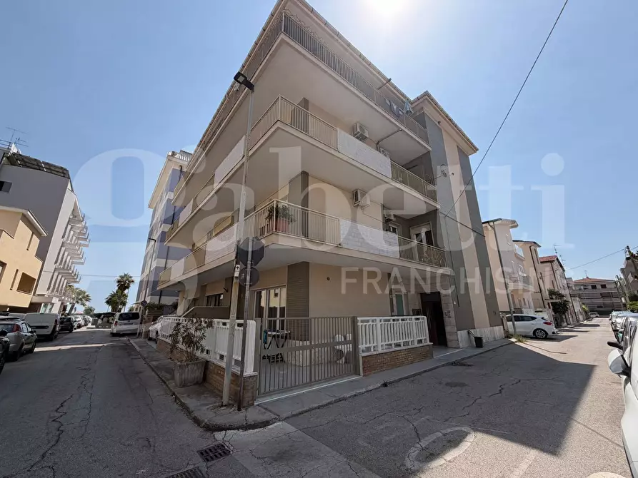 Immagine 24 di Appartamento in vendita  in Via Lucania, 45 a Roseto Degli Abruzzi