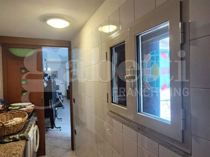 Immagine 26 di Casa indipendente in vendita  in Corso Umberto I, 193 a Torre Annunziata