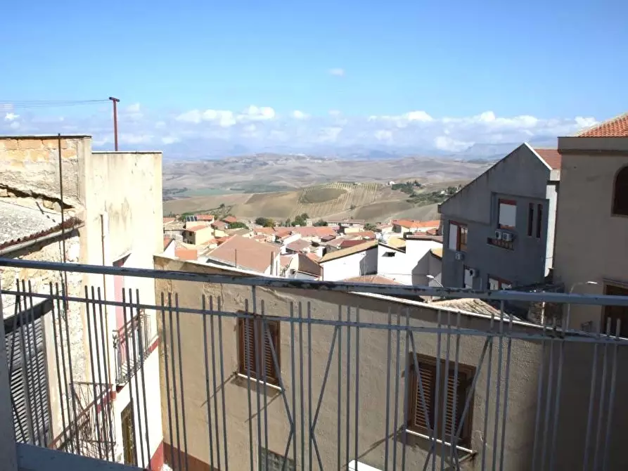 Immagine 3 di Negozio in vendita  in Via Roma, 22 a Contessa Entellina