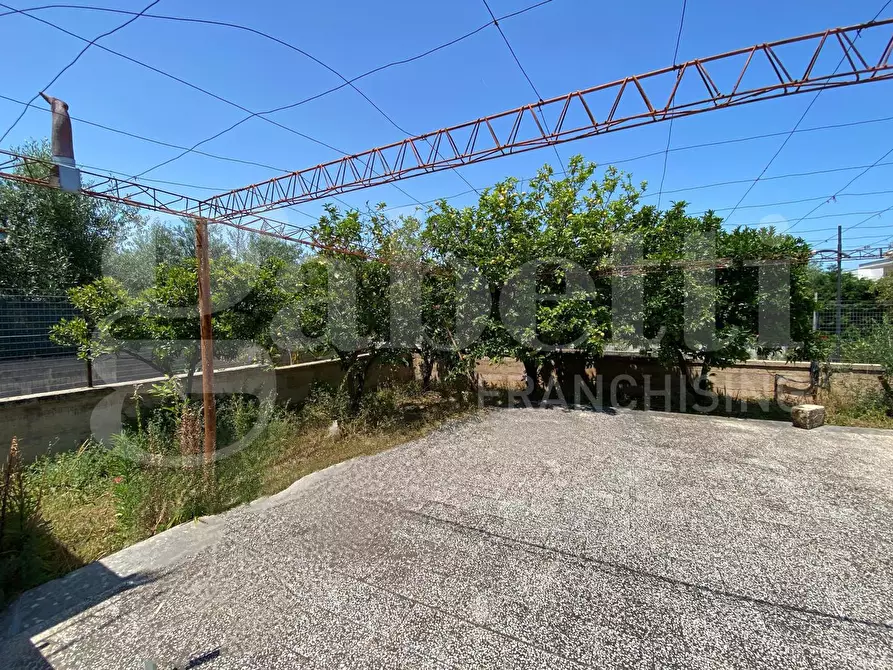 Immagine 7 di Terreno residenziale in vendita  in Via Capirro I a Trani