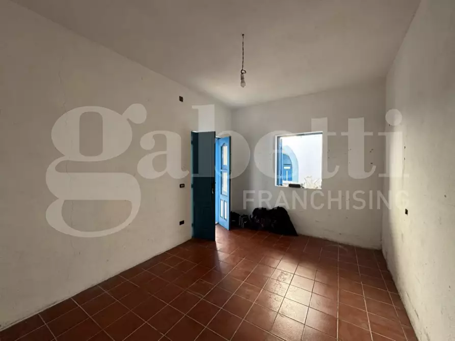 Immagine 8 di Appartamento in vendita  in Via Roma-Stromboli, snc a Lipari