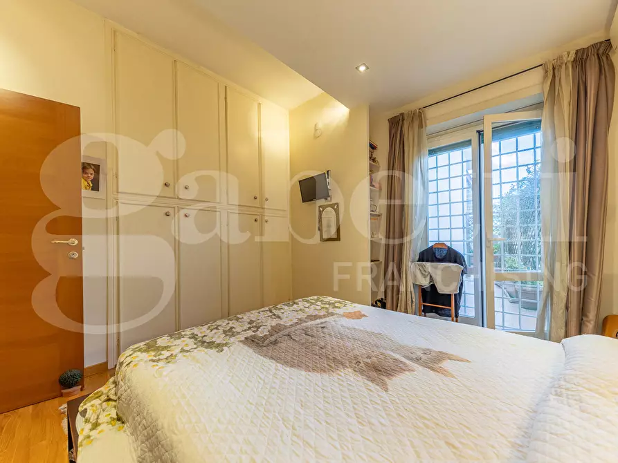 Immagine 28 di Attico in vendita  in Via Pietro Maffi, 144 a Roma