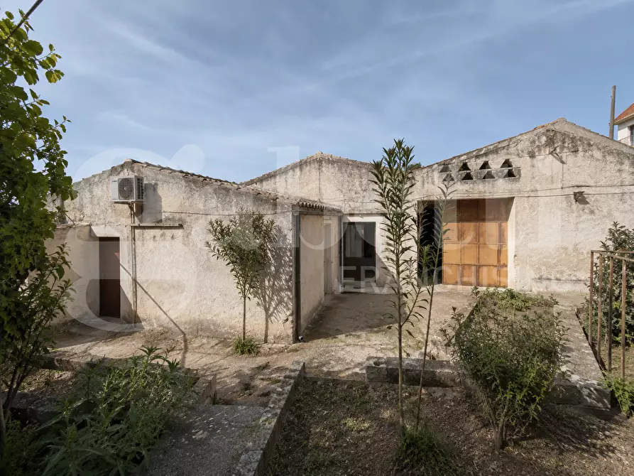 Immagine 2 di Rustico / casale in vendita  in Contrada Bortolone, 55 a Chiaramonte Gulfi