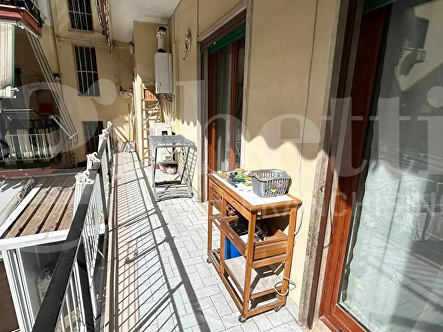 Immagine 17 di Appartamento in vendita  in Via Michele Guadagno a Napoli