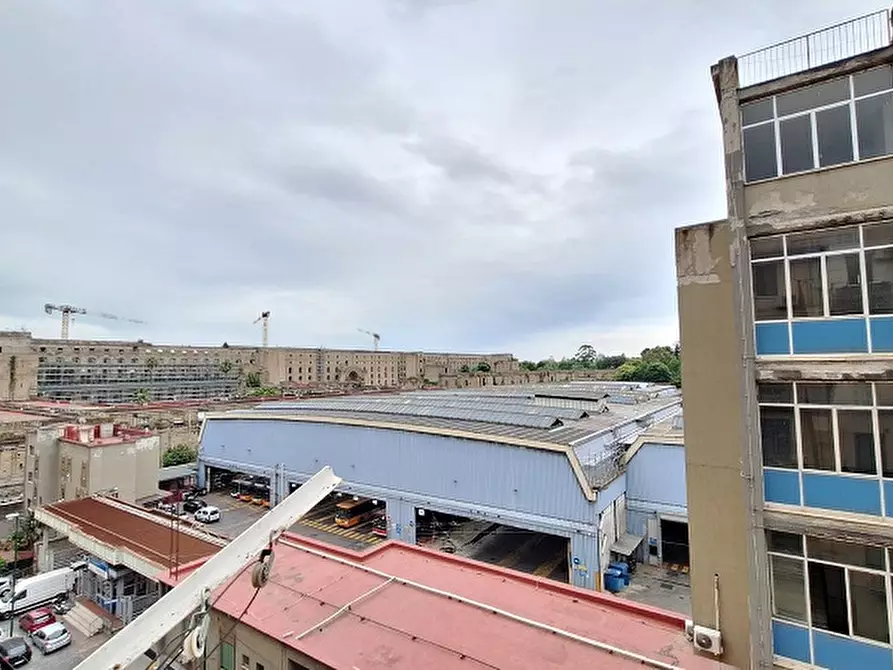 Immagine 3 di Appartamento in vendita  in Via Bernardo Tanucci a Napoli