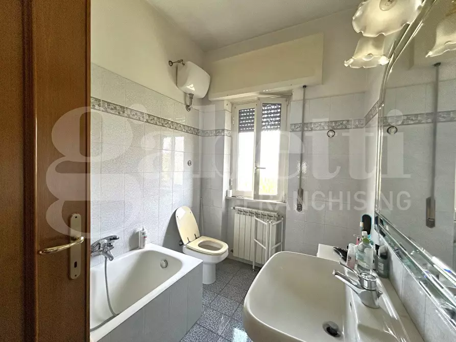 Immagine 25 di Appartamento in vendita  in Via Civitacampomarano, 68 a Roma