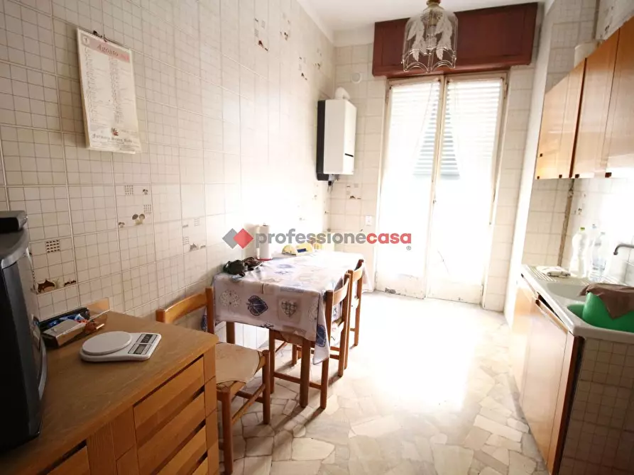 Immagine 5 di Appartamento in vendita  in Vicolo Viola, 10 a Foggia