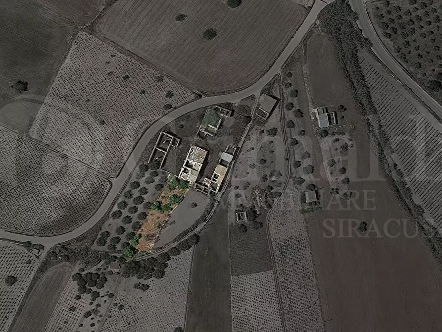 Immagine 9 di Rustico / casale in vendita  in Via Bonivini, 1 a Noto