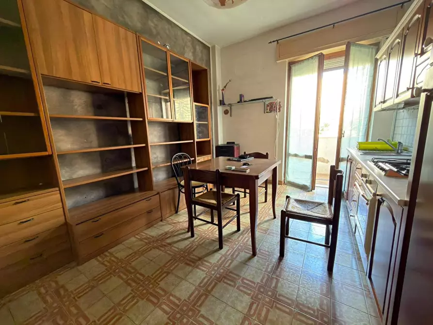 Immagine 3 di Appartamento in vendita  in Via Lucania, 29 a Carbonia