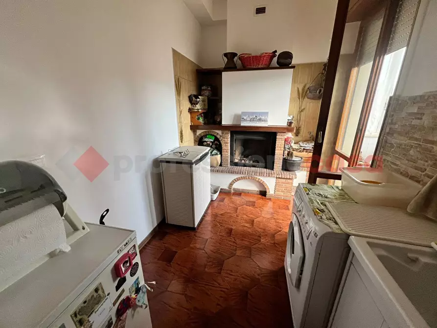 Immagine 3 di Appartamento in vendita  in Via clitunno a Spoleto