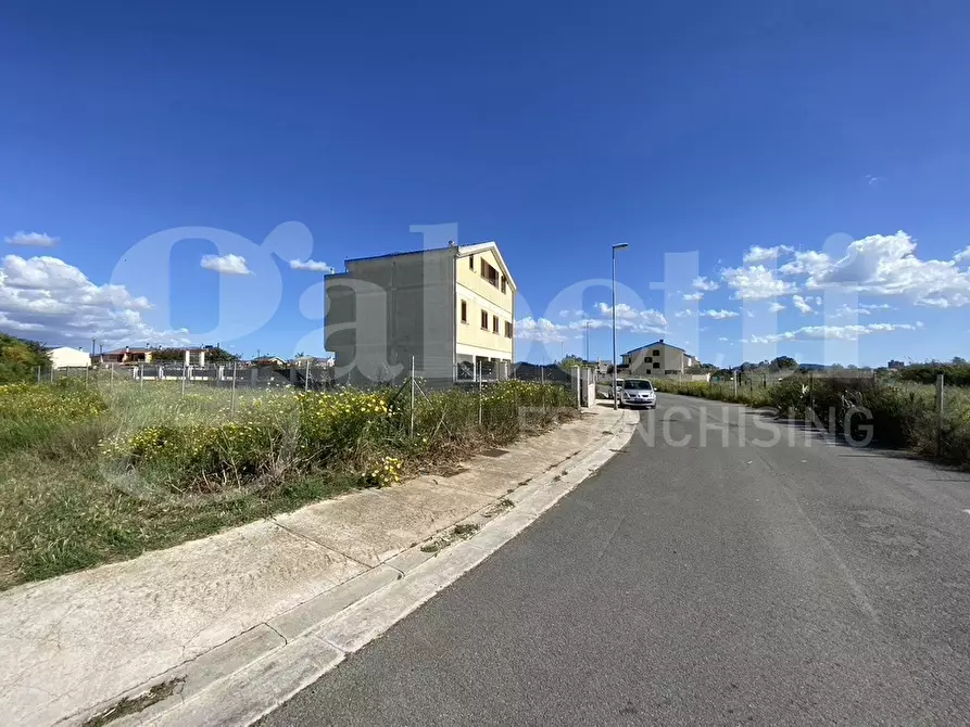 Immagine 1 di Terreno residenziale in vendita  in Via 2 Giugno, snc a Selargius