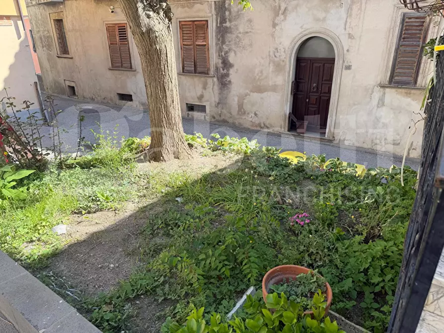 Immagine 3 di Appartamento in vendita  in Piazza Castello, 2 a Squillace