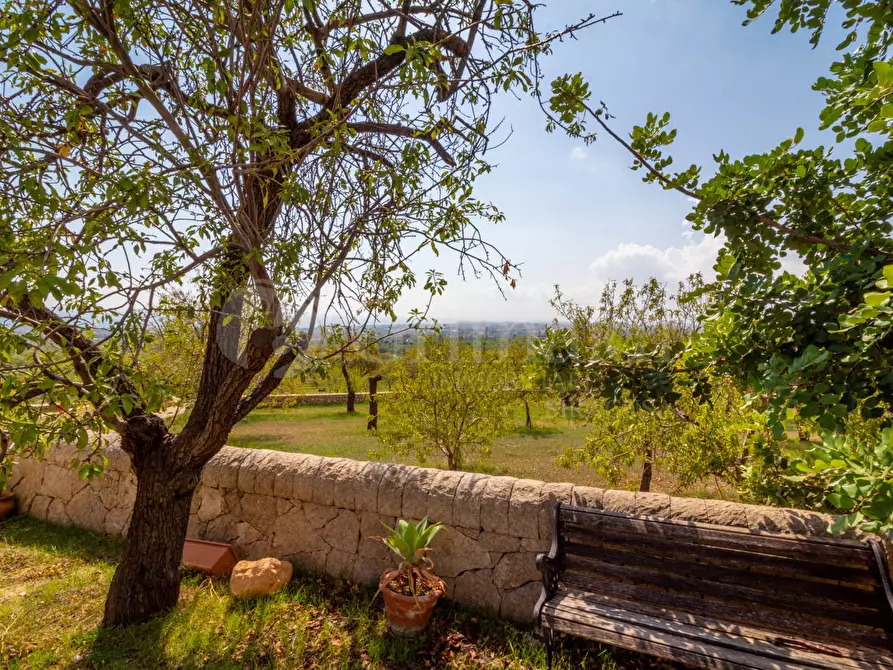 Immagine 11 di Rustico / casale in vendita  in Contrada Rociola a Avola