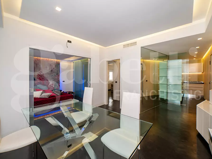 Immagine 1 di Appartamento in vendita  in Viale Cesare Pavese, 267 a Roma