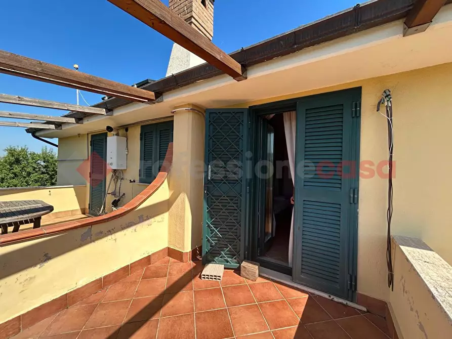 Immagine 23 di Casa bifamiliare in vendita  in Via Isole dei Ciclopi a Roma