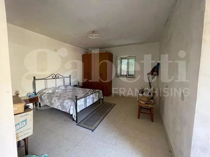 Immagine 6 di Appartamento in vendita  in Via Sant' Agostino, s.n.c. a Gaeta