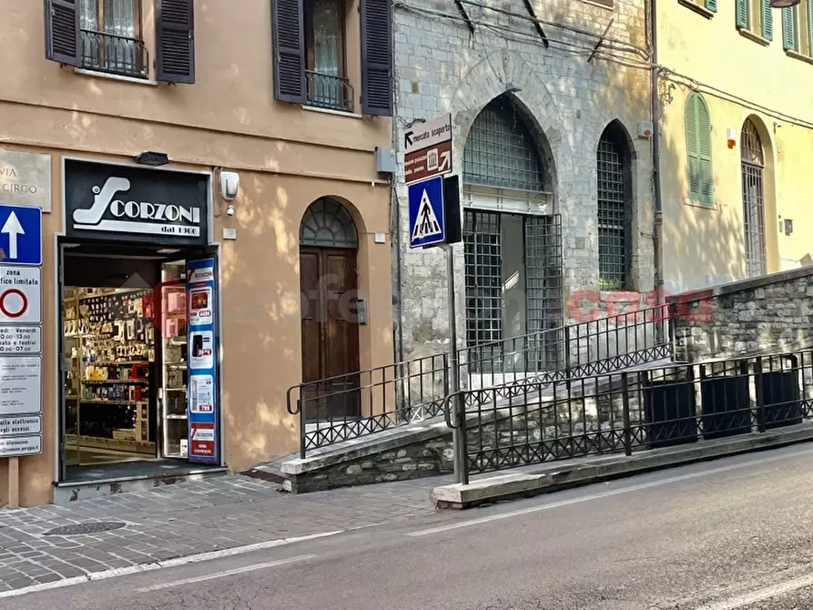 Immagine 13 di Negozio in affitto  in Via del Circo, 19 a Perugia