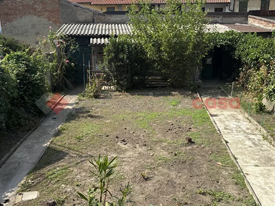 Immagine 3 di Casa indipendente in vendita  in Piazza garibaldi, 12 a Landriano