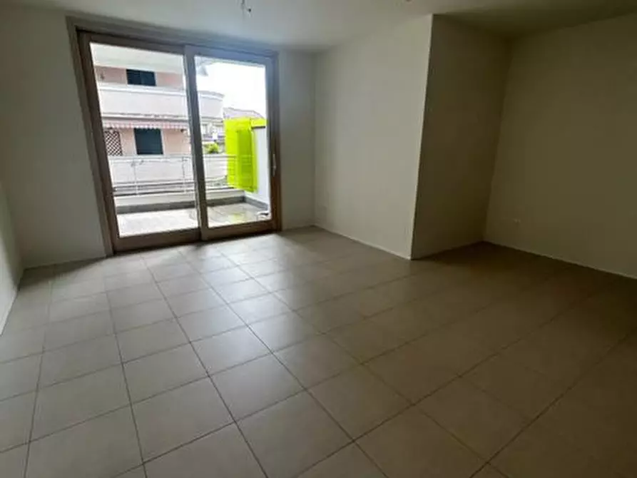 Immagine 1 di Appartamento in vendita  in Via Giovanni XXIII, 50 a Tortoreto