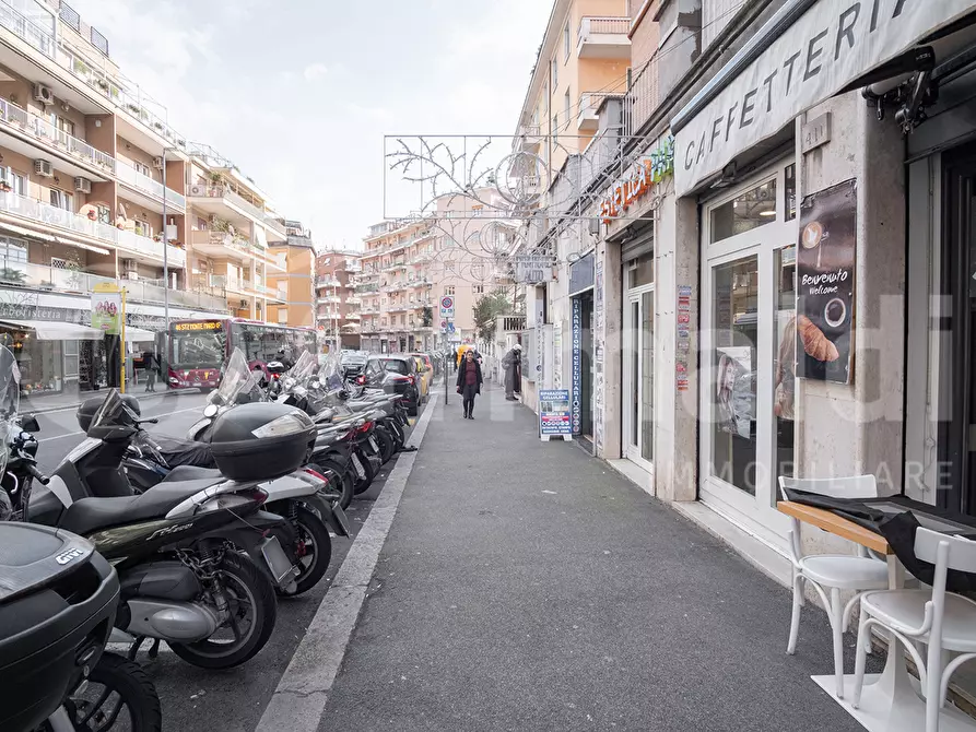 Immagine 21 di Bar / Ristorante in vendita  in Via Aurelia, 411/413 a Roma