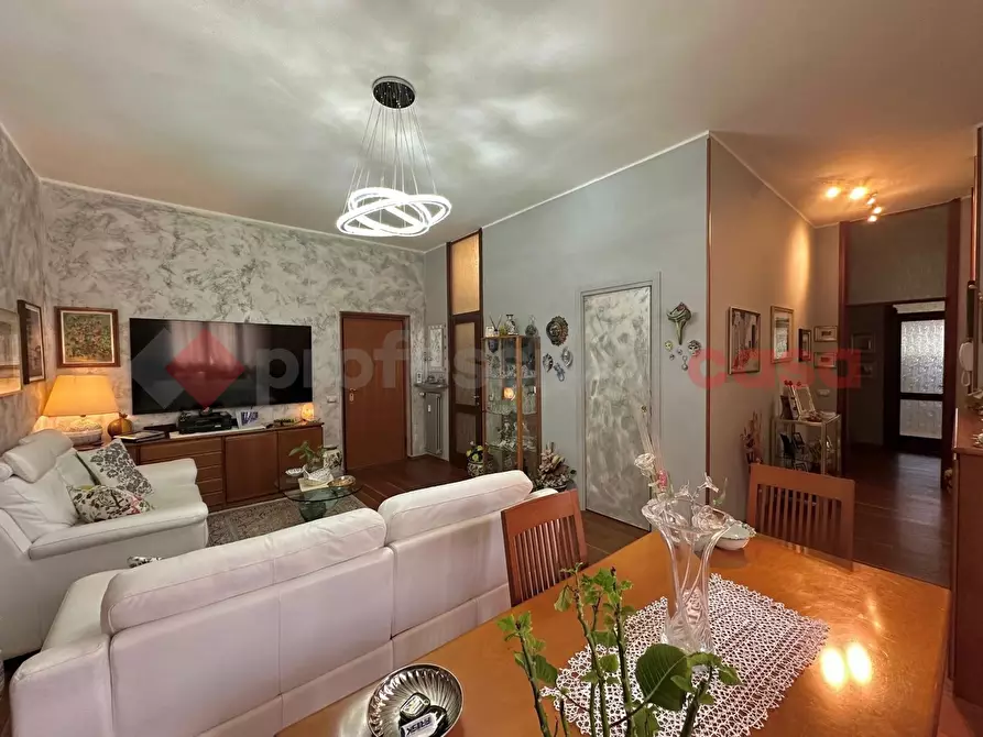 Immagine 6 di Appartamento in vendita  in Via Don Minzoni a Opera