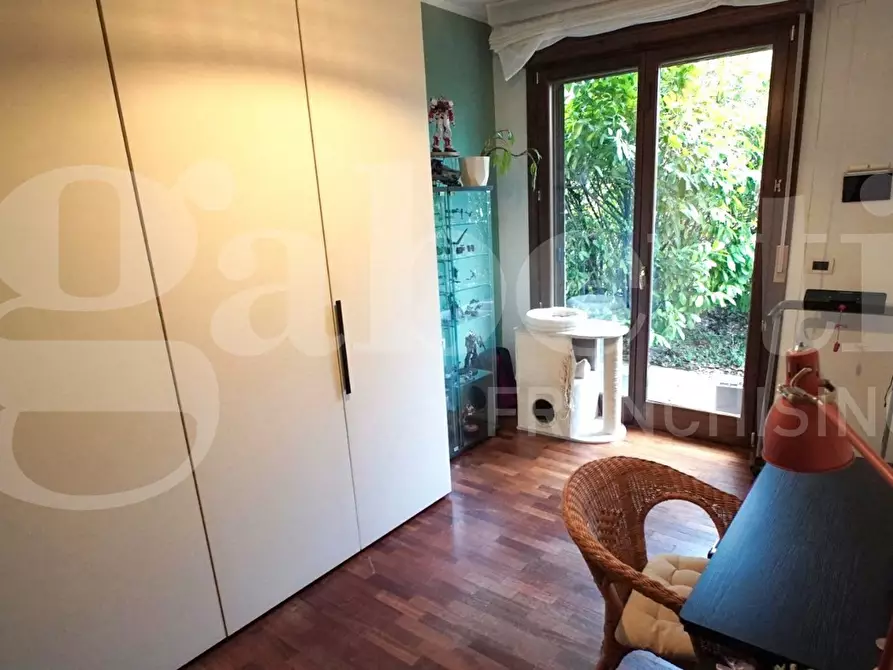 Immagine 6 di Appartamento in affitto  in Via IV Novembre, 1 a Cento