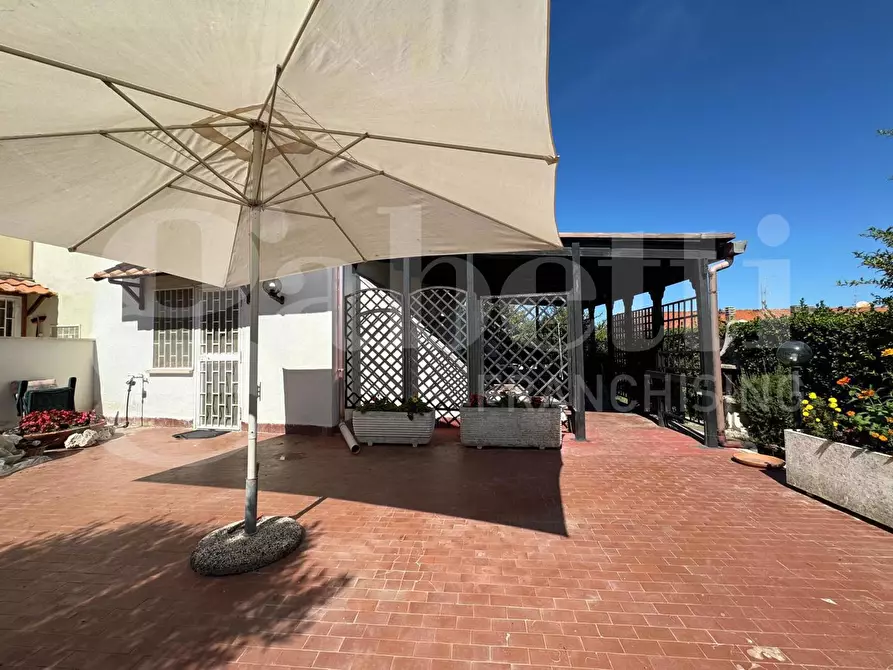 Immagine 5 di Appartamento in vendita  in Via Ecuba, 52/54 a Ardea