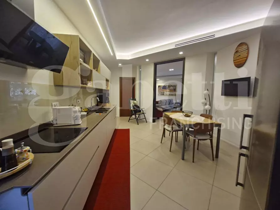 Immagine 12 di Appartamento in vendita  in Via Alcide de Gasperi a Palermo