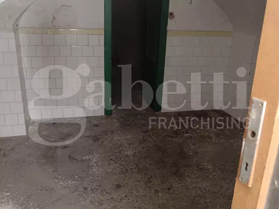Immagine 15 di Appartamento in vendita  in Via QUINTINO SELLA, 79 a Crispiano