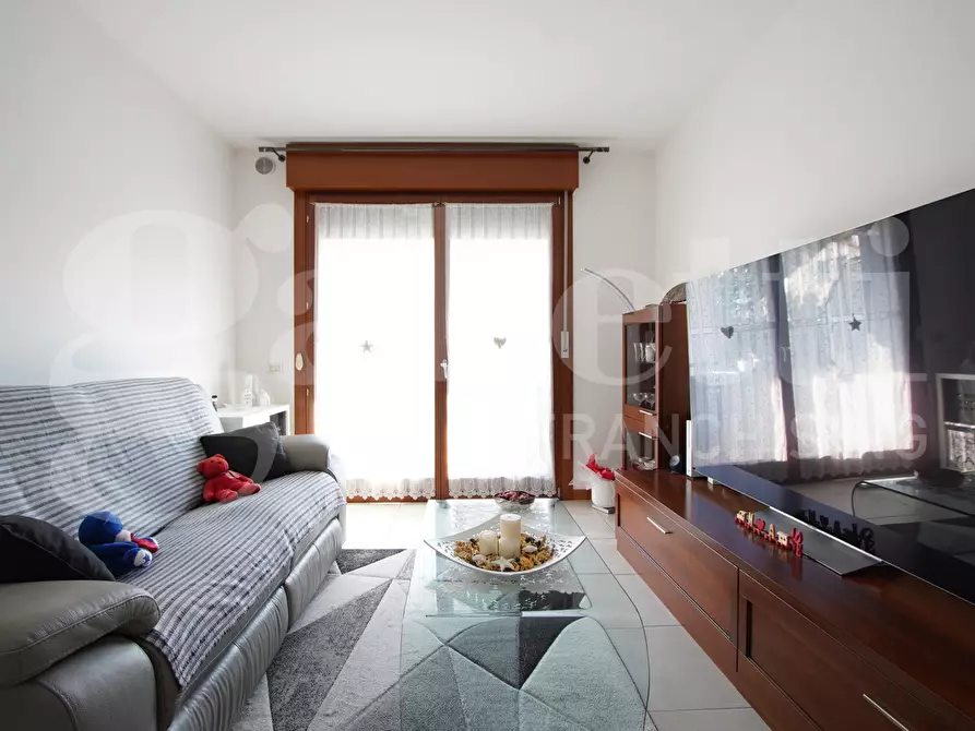 Immagine 2 di Appartamento in vendita  in Via Bissuola, . a Venezia
