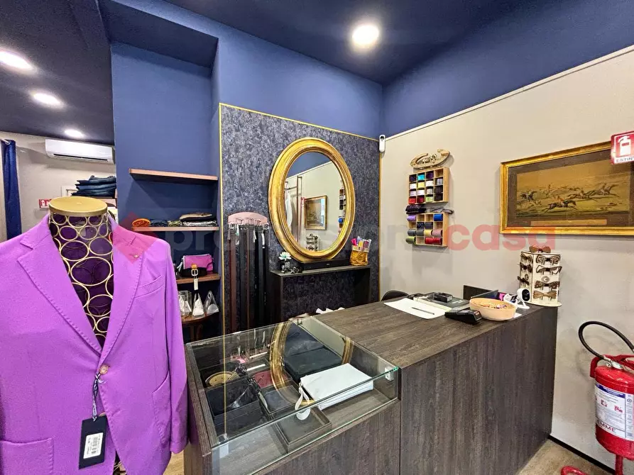 Immagine 2 di Attività commerciale in vendita  in Via Casilina, 4706 a Anagni