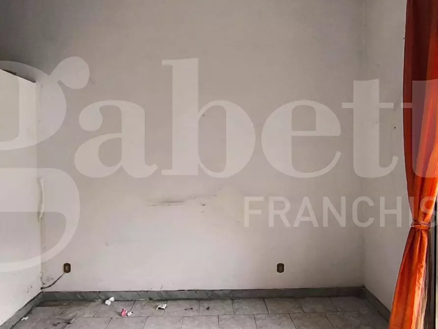 Immagine 8 di Appartamento in vendita  in Via Marigliano a Napoli