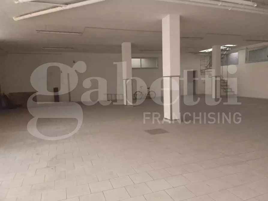 Immagine 2 di Rustico / casale in vendita  in Via Giacomo Del Duca, 7\a a Taranto