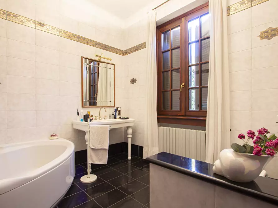 Immagine 26 di Villa in vendita  in Viale de Gasperi, 21 a Treviglio