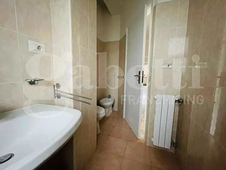 Immagine 21 di Appartamento in vendita  in Via Cuostile III Traversa Destra,, 3 a Gaeta