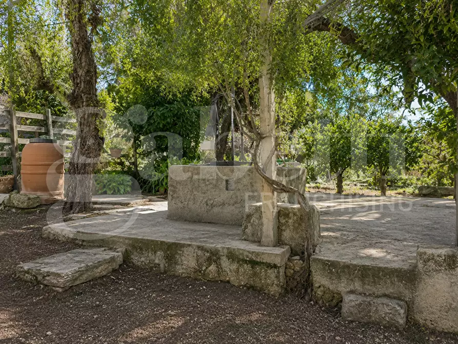 Immagine 5 di Rustico / casale in vendita  in Contrada Bortolone, 55 a Chiaramonte Gulfi