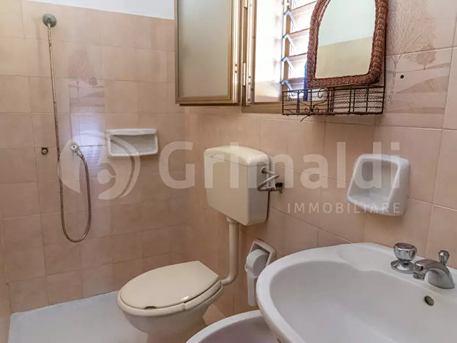 Immagine 12 di Casa indipendente in vendita  in Via Francesco Azzolini, 89 a Avola