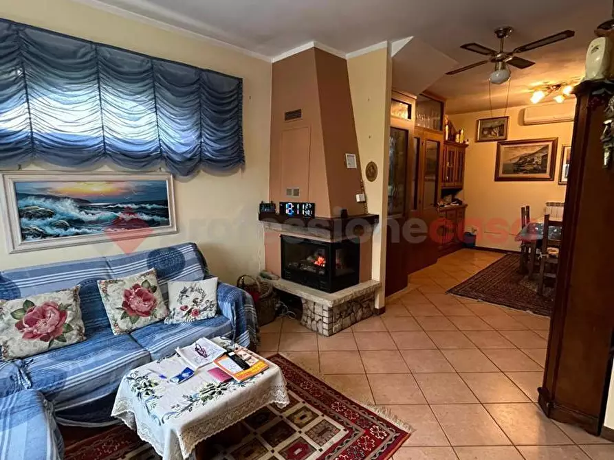 Immagine 1 di Villa in vendita  in Via Guido Bruni a Monteroni D'arbia