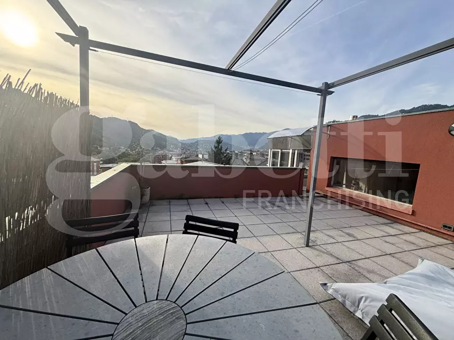 Immagine 30 di Palazzo in vendita  in Via Madruzza, snc a Como