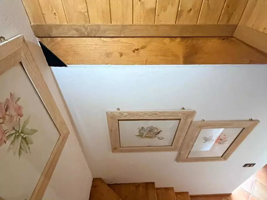 Immagine 15 di Appartamento in vendita  in Via ROMA, 42 B a Ponte Di Legno