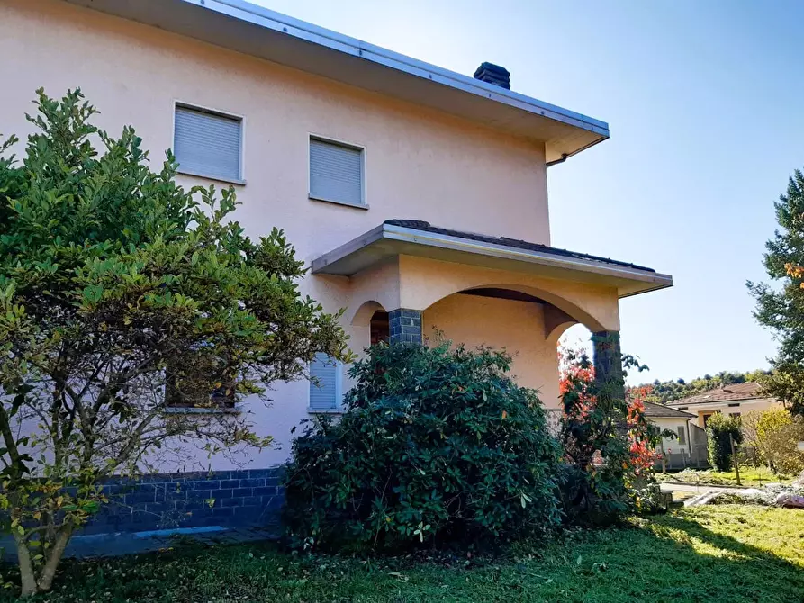 Immagine 50 di Villa in vendita  in Via roma, 83 a Castronno