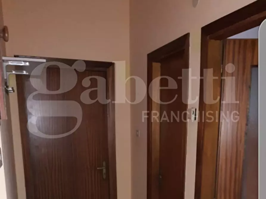 Immagine 11 di Appartamento in vendita  in Via GRAMSCI, 40 a Catanzaro